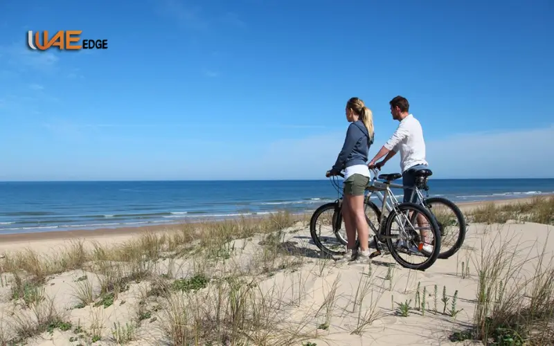 Jogging and Cycling Tracks mercto beach