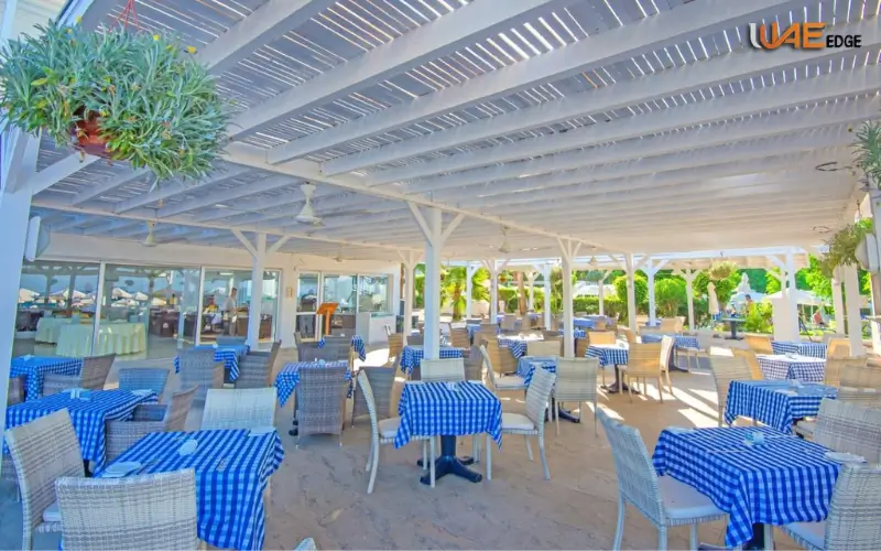 Food and Dining Silver Sands Beach