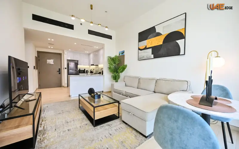 Living in Al Bakhit Centre Apartments in Deir, Dubai